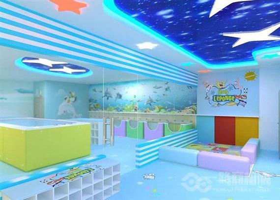 Cai.s Holley婴儿游泳馆