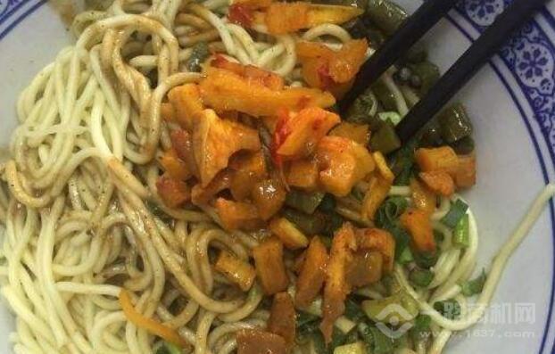 李記熱干面