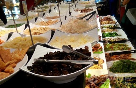 鼎香缘海鲜自助火锅