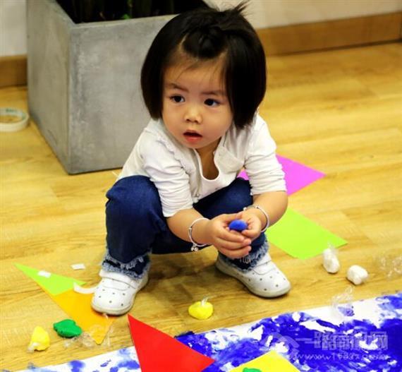 自由小艺人儿童美学艺术教育