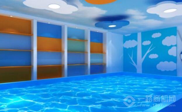 智游宝贝婴儿游泳馆加盟
