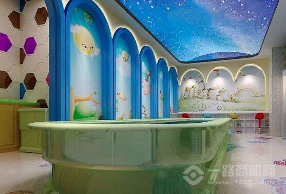 智游宝贝婴儿游泳馆