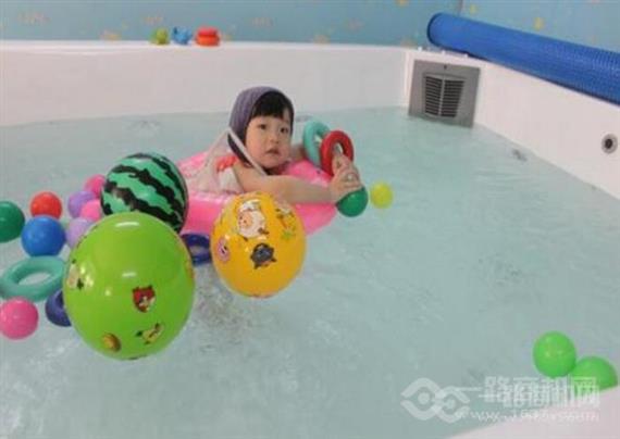 运动小子婴儿游泳馆