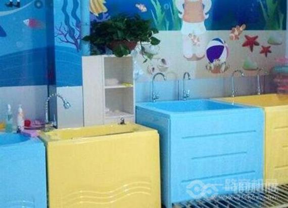 凯蓓比婴儿游泳馆