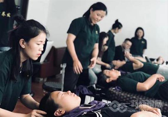 姿妍堂植物养发