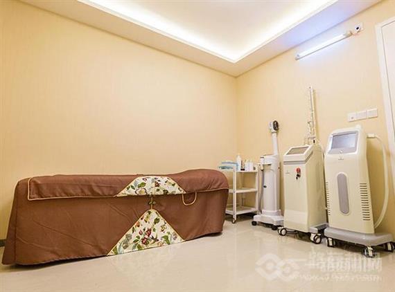 歌奈思美祛斑祛痘