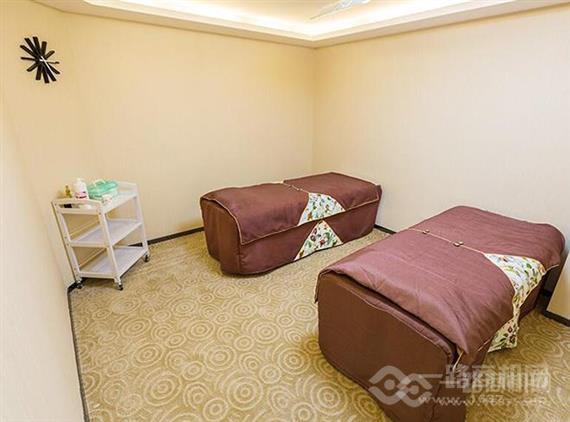 歌奈思美祛斑祛痘