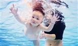 欧斯威国际亲子游泳