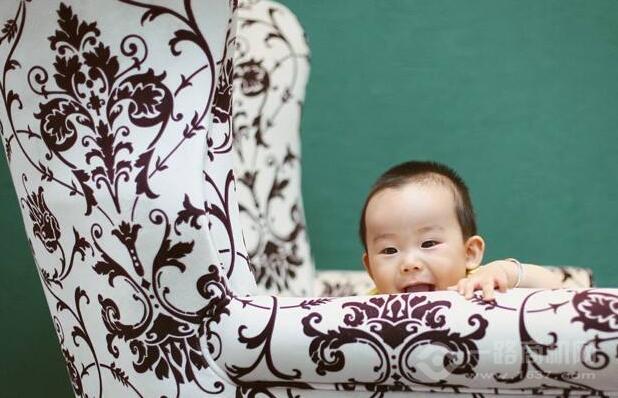 方格子儿童摄影