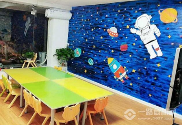 五彩象美术教育