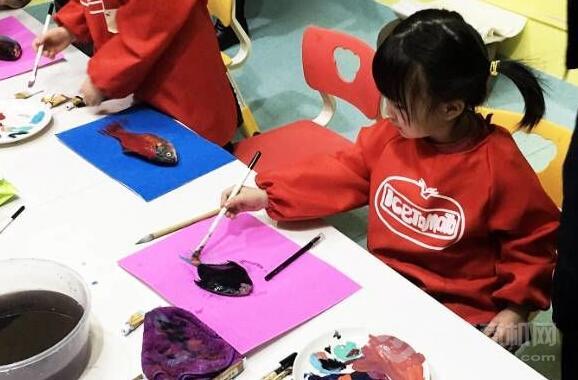 艾斯番茄美術教育