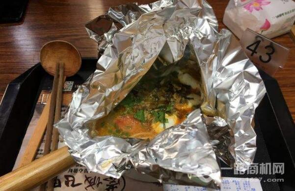 蓉城飞甲花甲米线