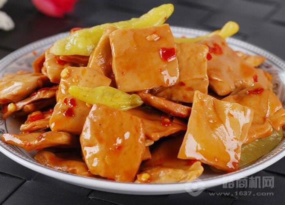 俏食客休闲食品