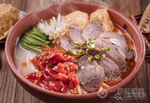 梨花寨过桥米线