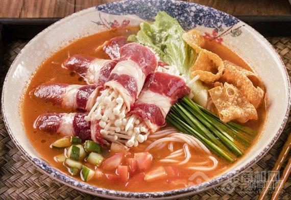 梨花寨过桥米线