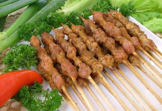 奇香脆烧烤小吃车