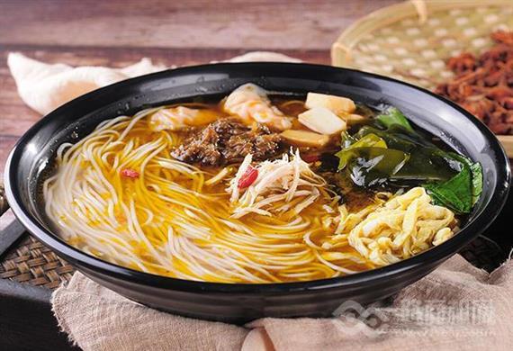 高老辈老母鸡汤米线