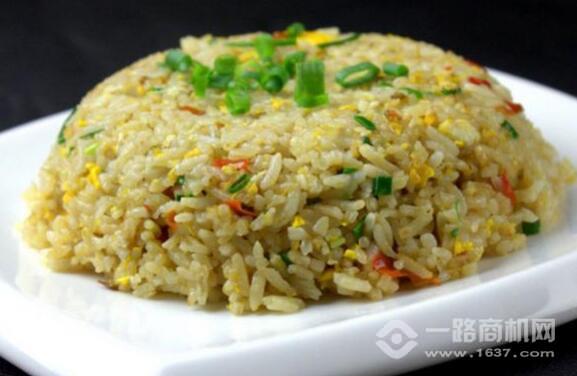 正经范儿炒饭 正经范儿炒饭