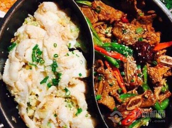 小鱼小牛火锅加盟