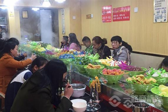 于小小旋转小火锅