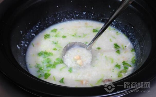 粥悦小碗砂锅粥