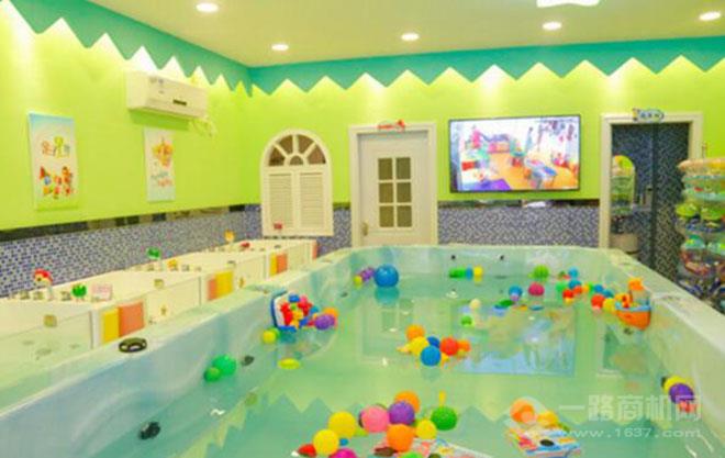 蓝博湾婴幼儿游泳馆