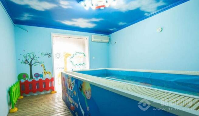 珐玛宝贝亲子游泳