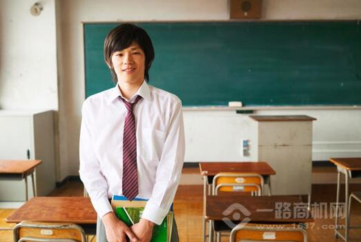 高冠教育 高冠教育