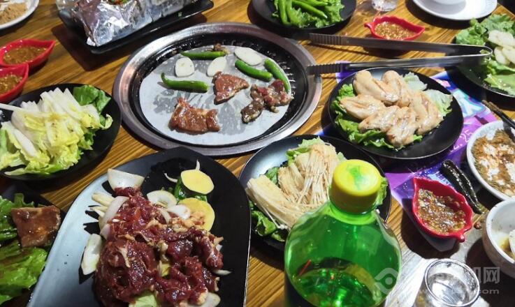 凯哥一头牛烤肉