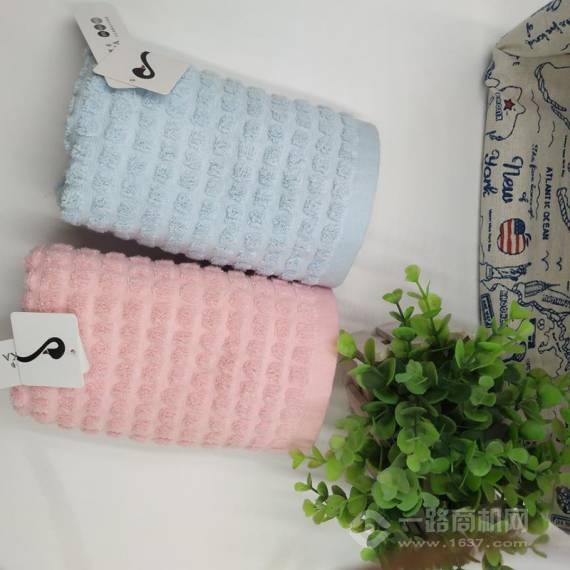 优妮卡毛巾