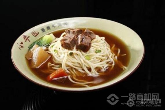 小牛匠台湾牛肉面
