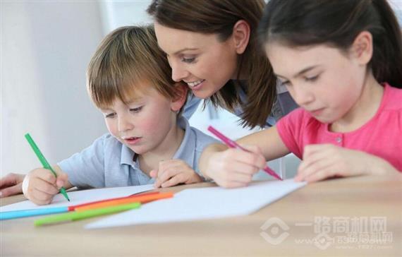 卡蒙凯德少儿英语教育