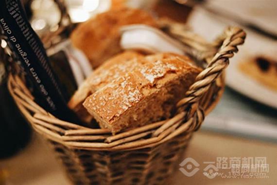 麦田香草烘焙坊