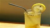 招积柠檬茶