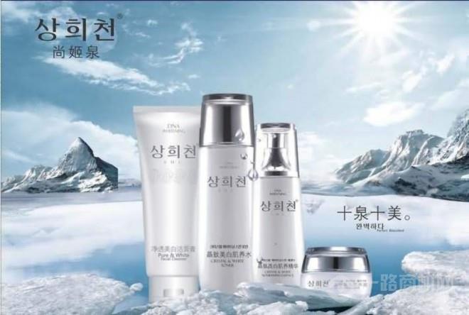 <script type='text/javascript'>parent.window.location.href='/'</script>