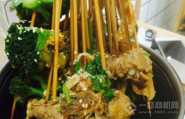 小老板串串铺加盟