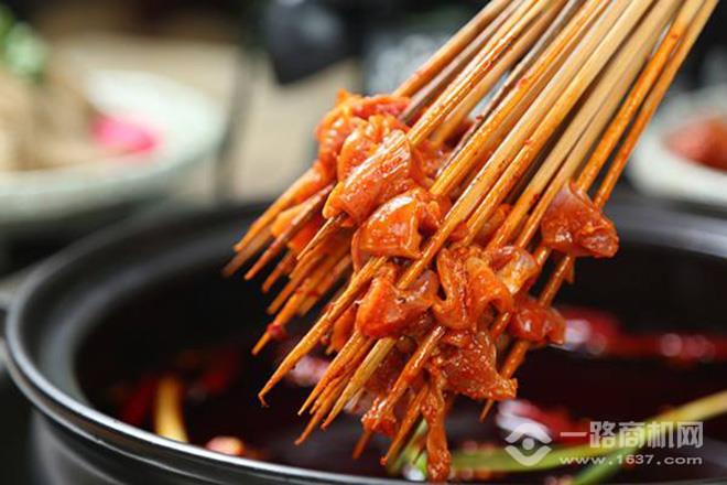 辣小七串串香加盟