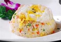 豬不戒花式鐵板炒飯