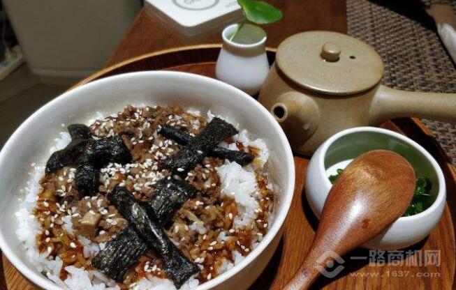 棲三茶泡飯