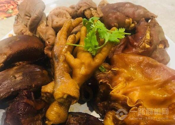 赋卤卤肉饭