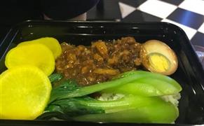 赋卤卤肉饭