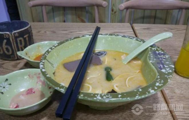 董洪雨麻辣燙加盟