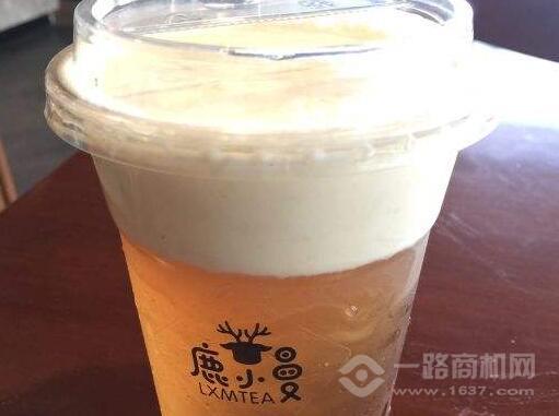 鹿小曼奶茶