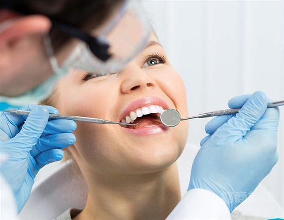 铂尔汀牙齿美容