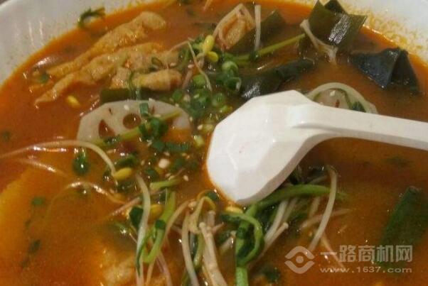 小煮吉祥麻辣燙加盟