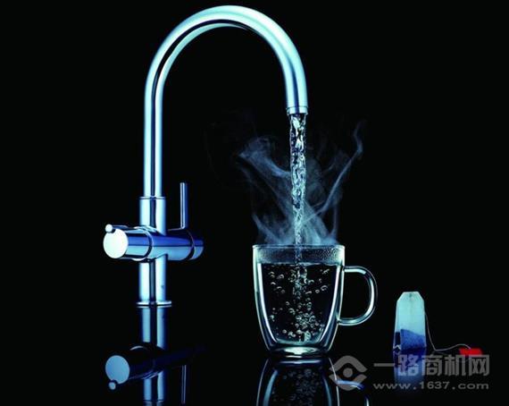 展泰净水器