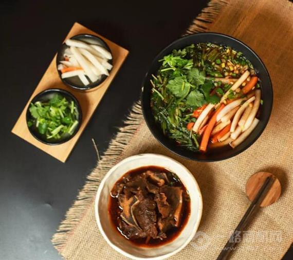 井梅故里酥面馆