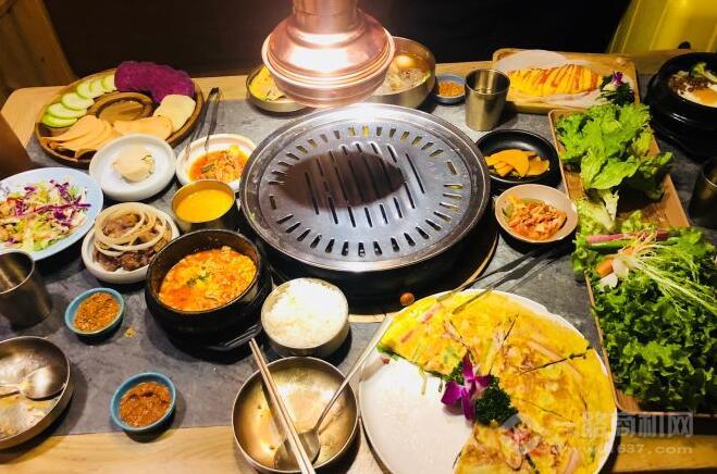 小楠山傳統(tǒng)炭火烤肉