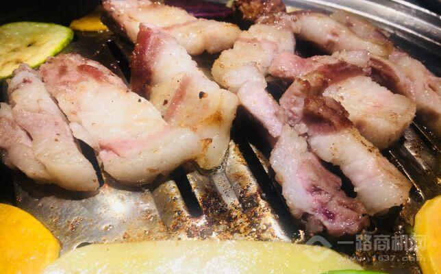 小楠山傳統(tǒng)炭火烤肉