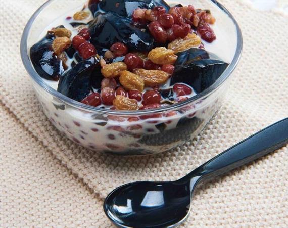 疯炊草冻烧仙草